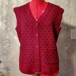 Vintage red knit grandpa sweater vest with metallic thread size medium